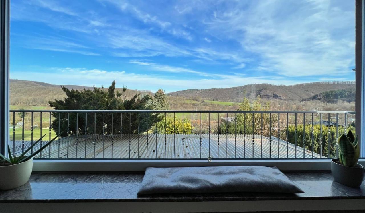 Ferienhaus Eifelone ハイムバッハ エクステリア 写真